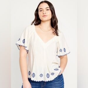 Old Navy Embroidered V-Neck Top | XL Tall | Cream | Flutter Sleeves